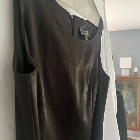 Woman’s small Tender little black dress $38 - Picture 5 of 8